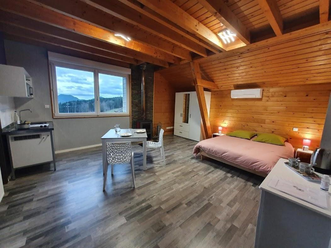 Chambres D'Hotes Les Houes La Grande Fosse Esterno foto