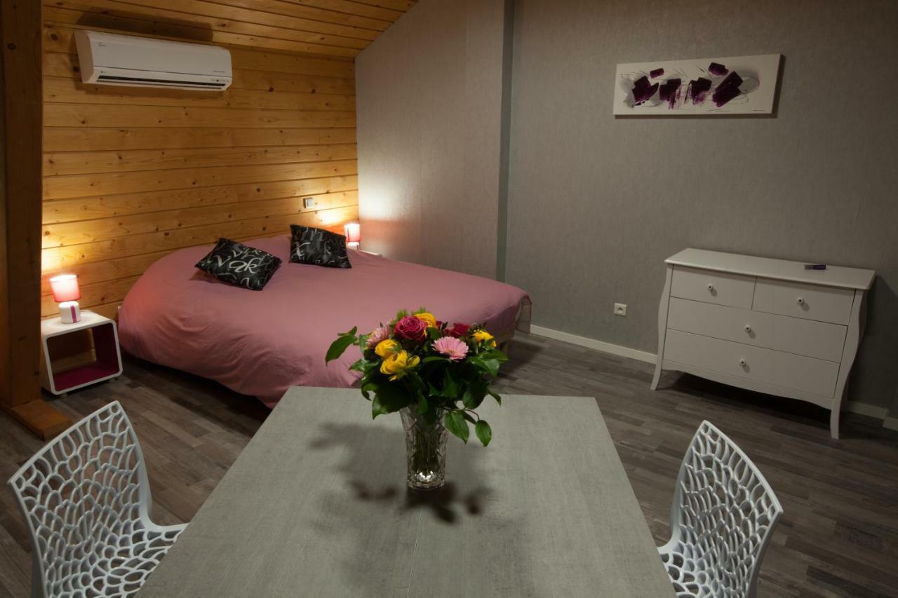 Chambres D'Hotes Les Houes La Grande Fosse Esterno foto